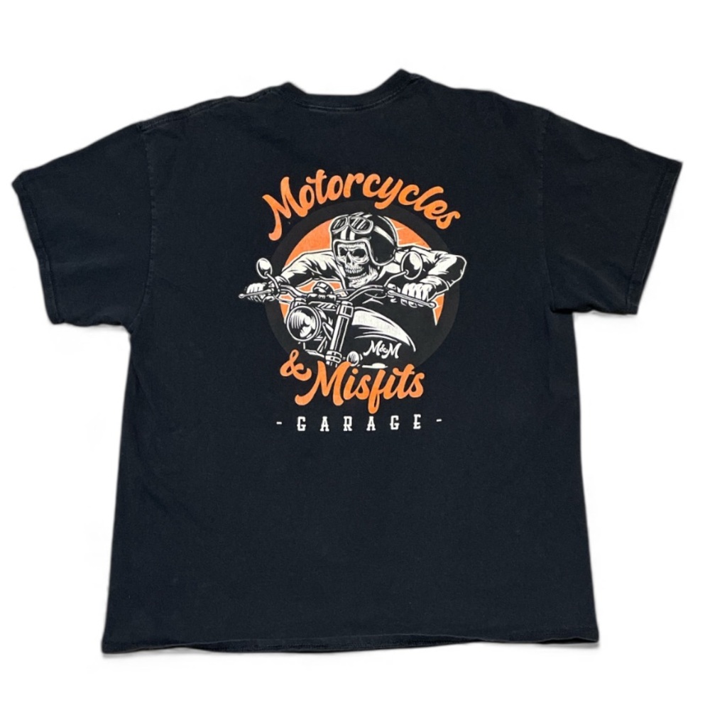 Motorcycles & Misfits Garage Skull Biker Tshirt Size XL